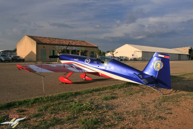 Avions